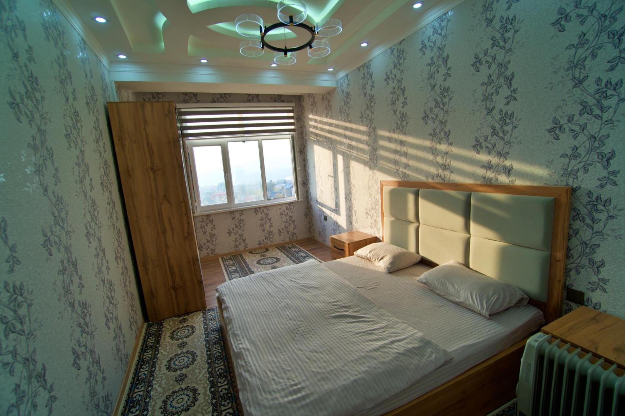 Family 3-Room Apartment Duszanbe Zewnętrze zdjęcie